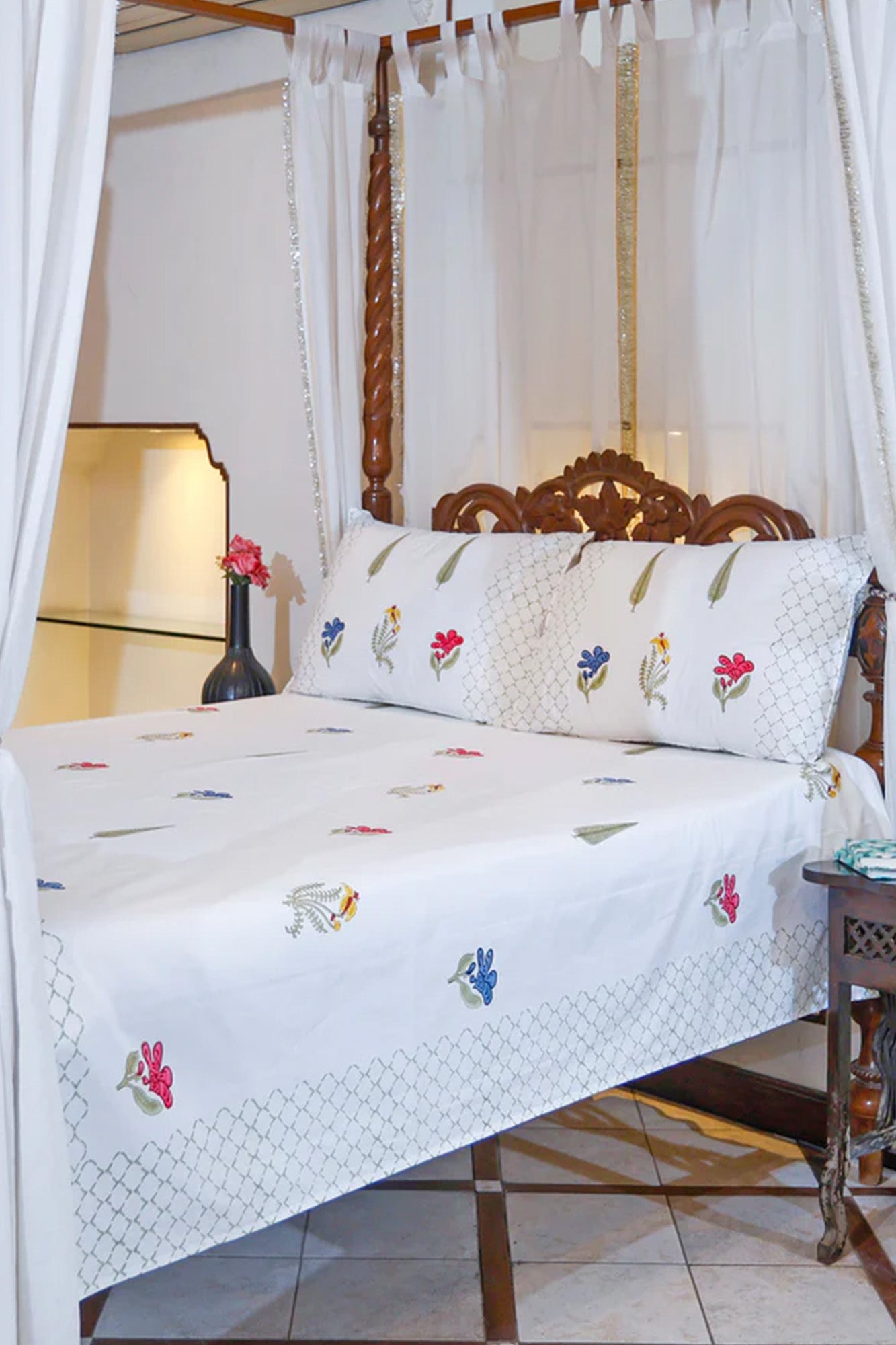 Mughal Paradise Bed Sheet