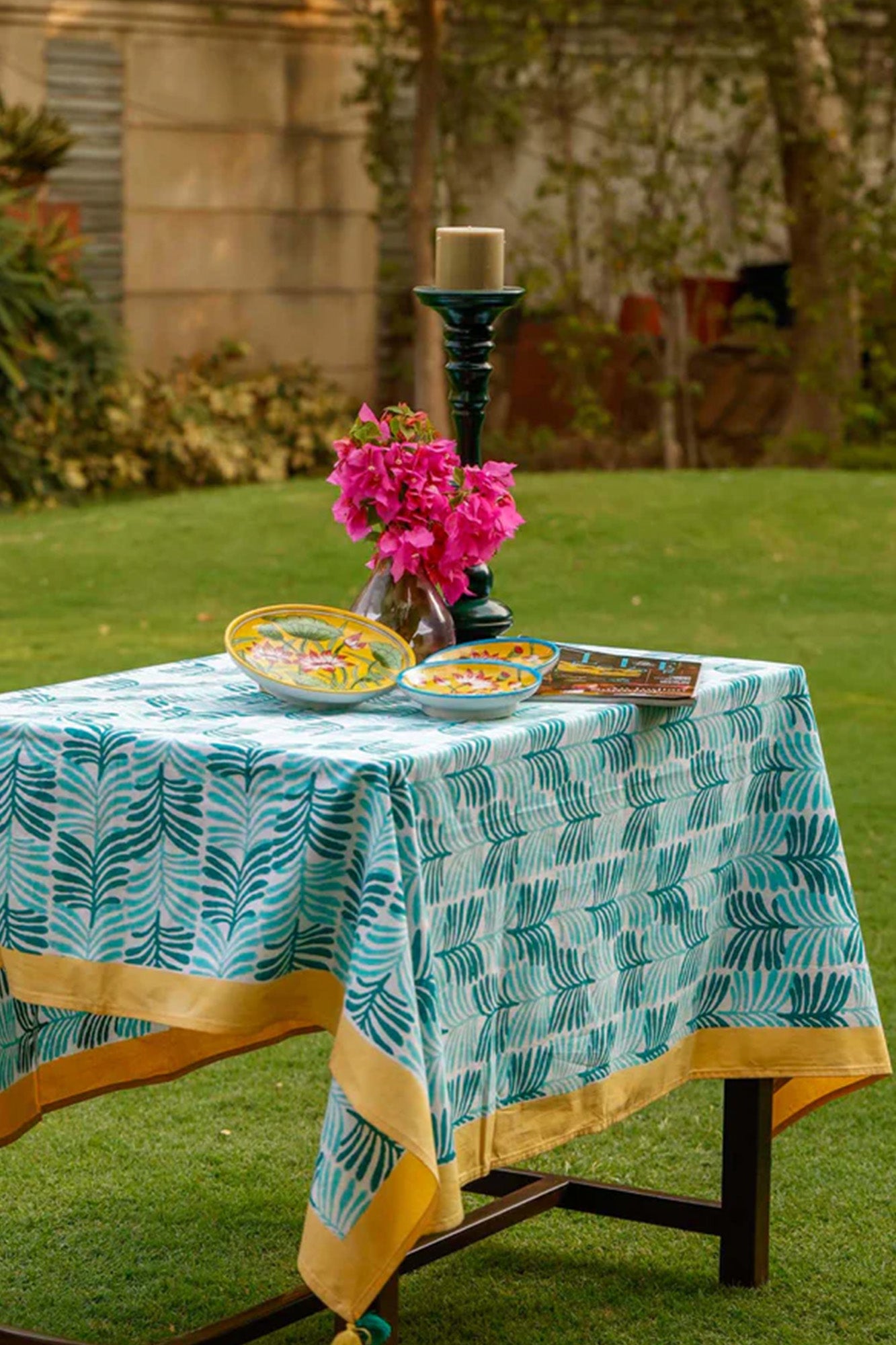 Table Cover Block Leaf Green