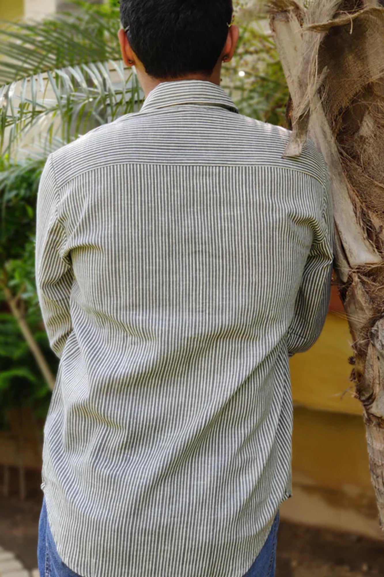 Men Grey Stripes Full Sleeves Shirt