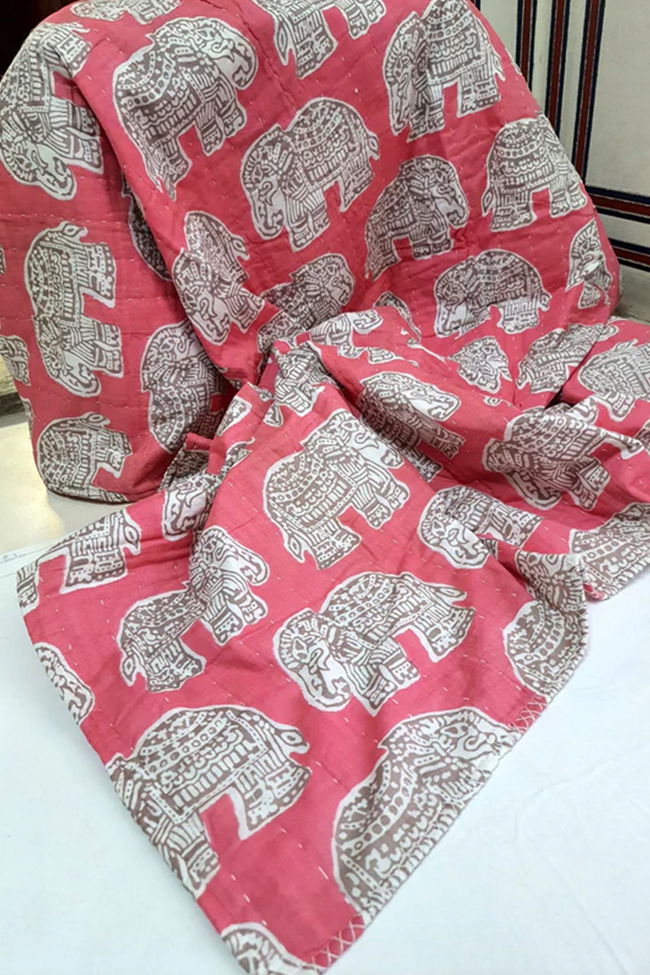 Throw-Red Elephant