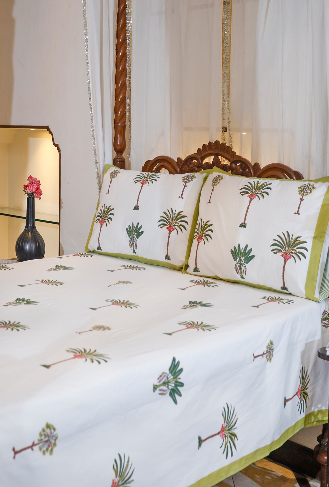 Green Palm Bed Sheet