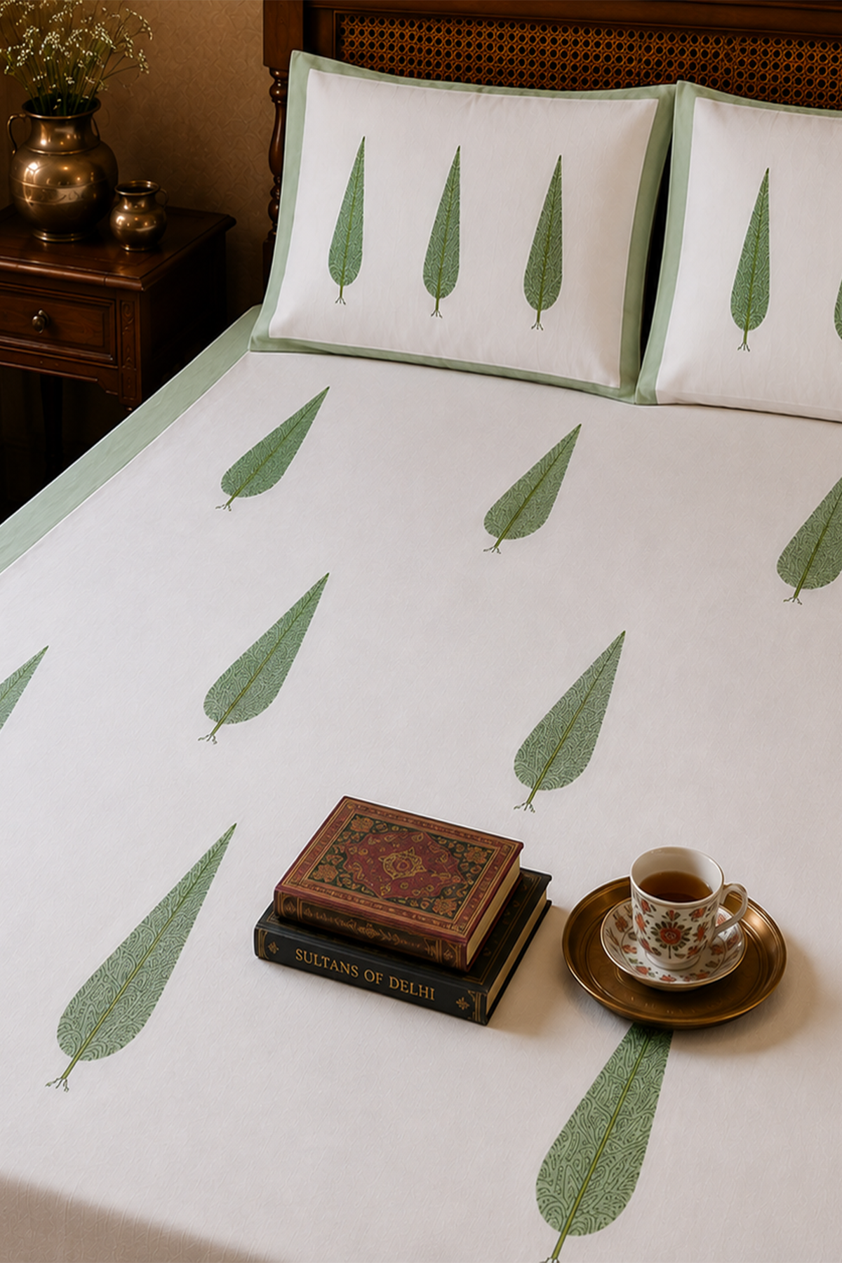 Mughal Leaf Bed Sheet With Pillow