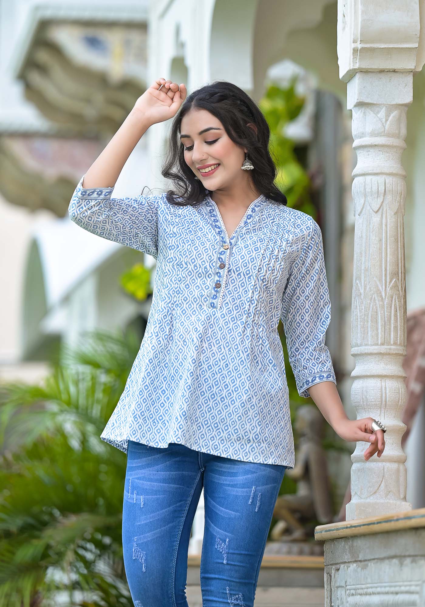 Women Arless Top Nella Occellus