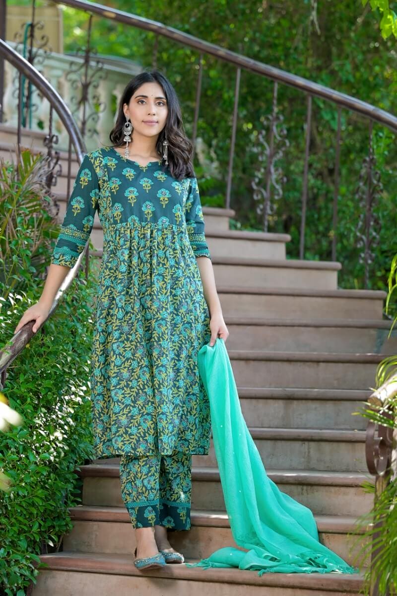 Suit Set Womens Green Yoke S/3
