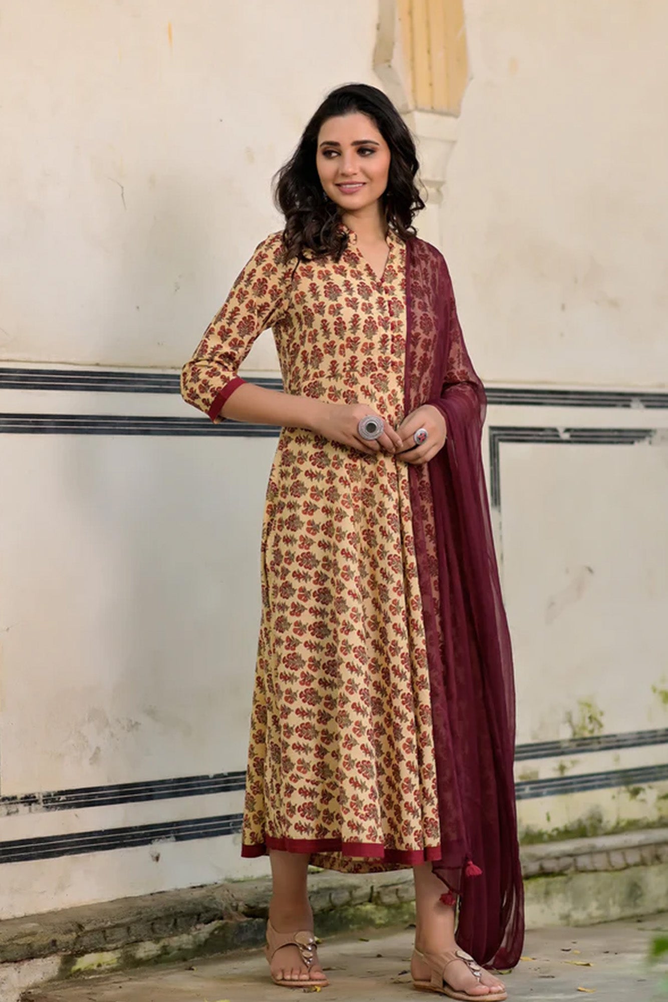 Dress Aureb Maroon Boota With Dupatta