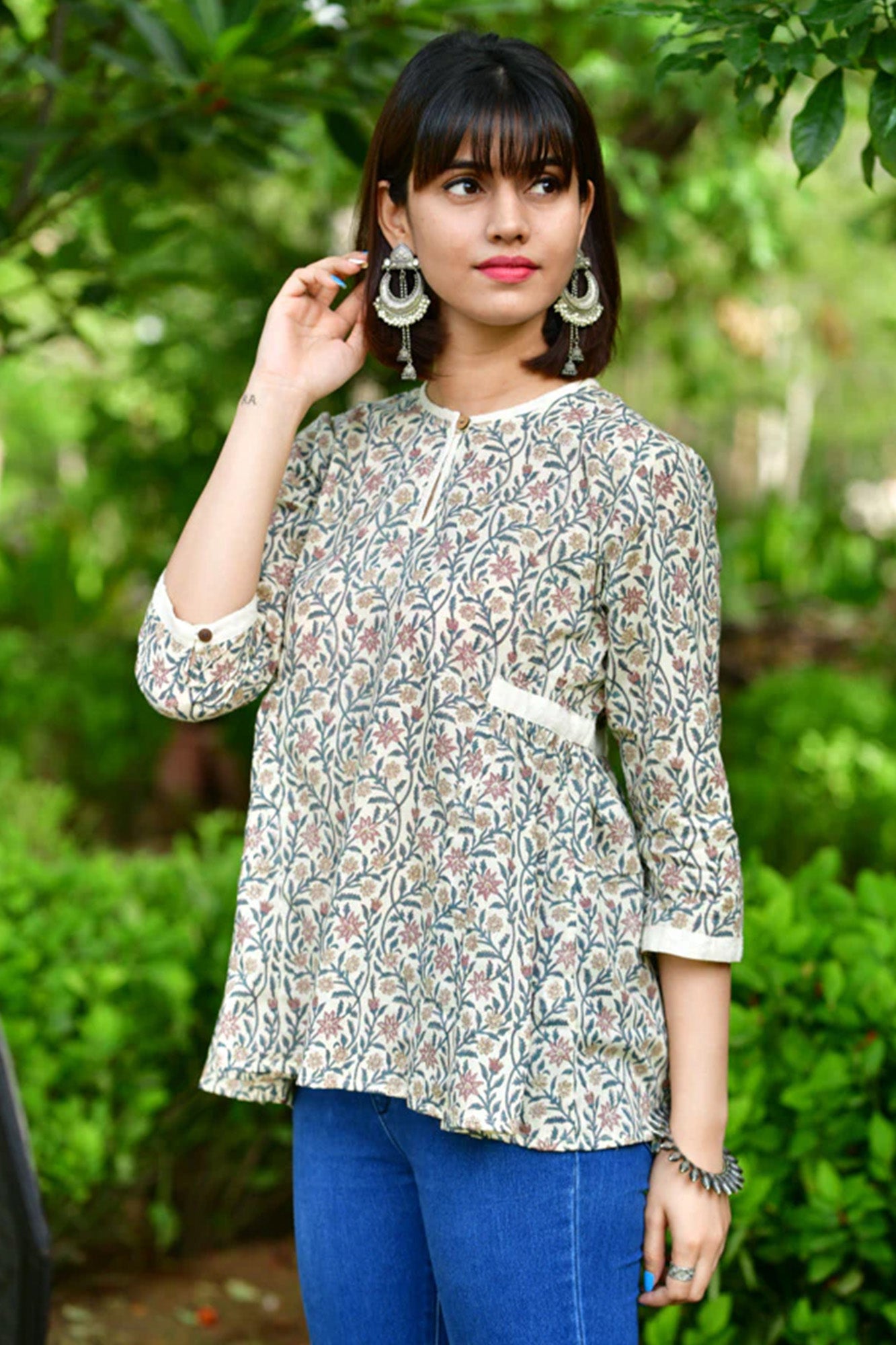 Top Women Bhopali Cream Floral