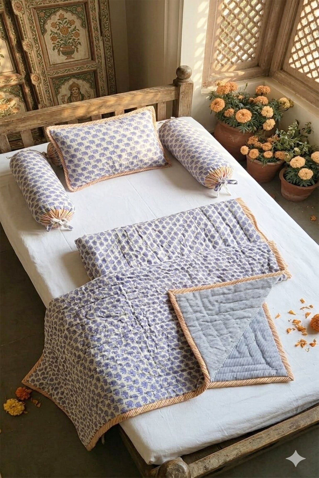 Tiny Trunk Parade Bed Set
