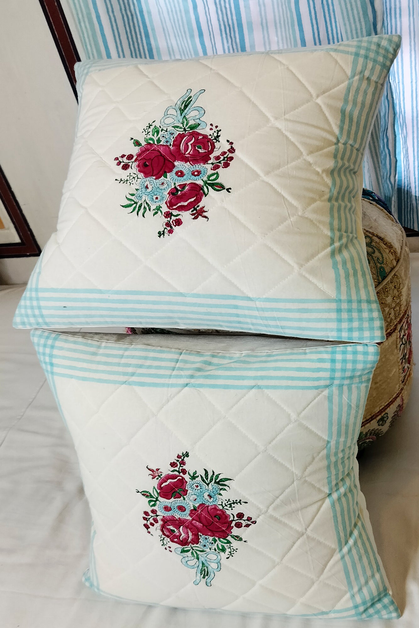 Roses Bunch Cushion Cover Set of 2