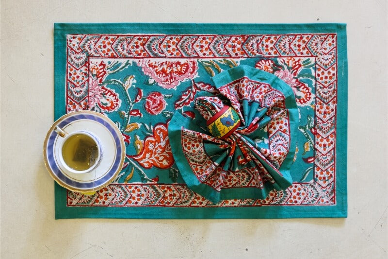 Place Mat & Napkin Set S/12 Red Green