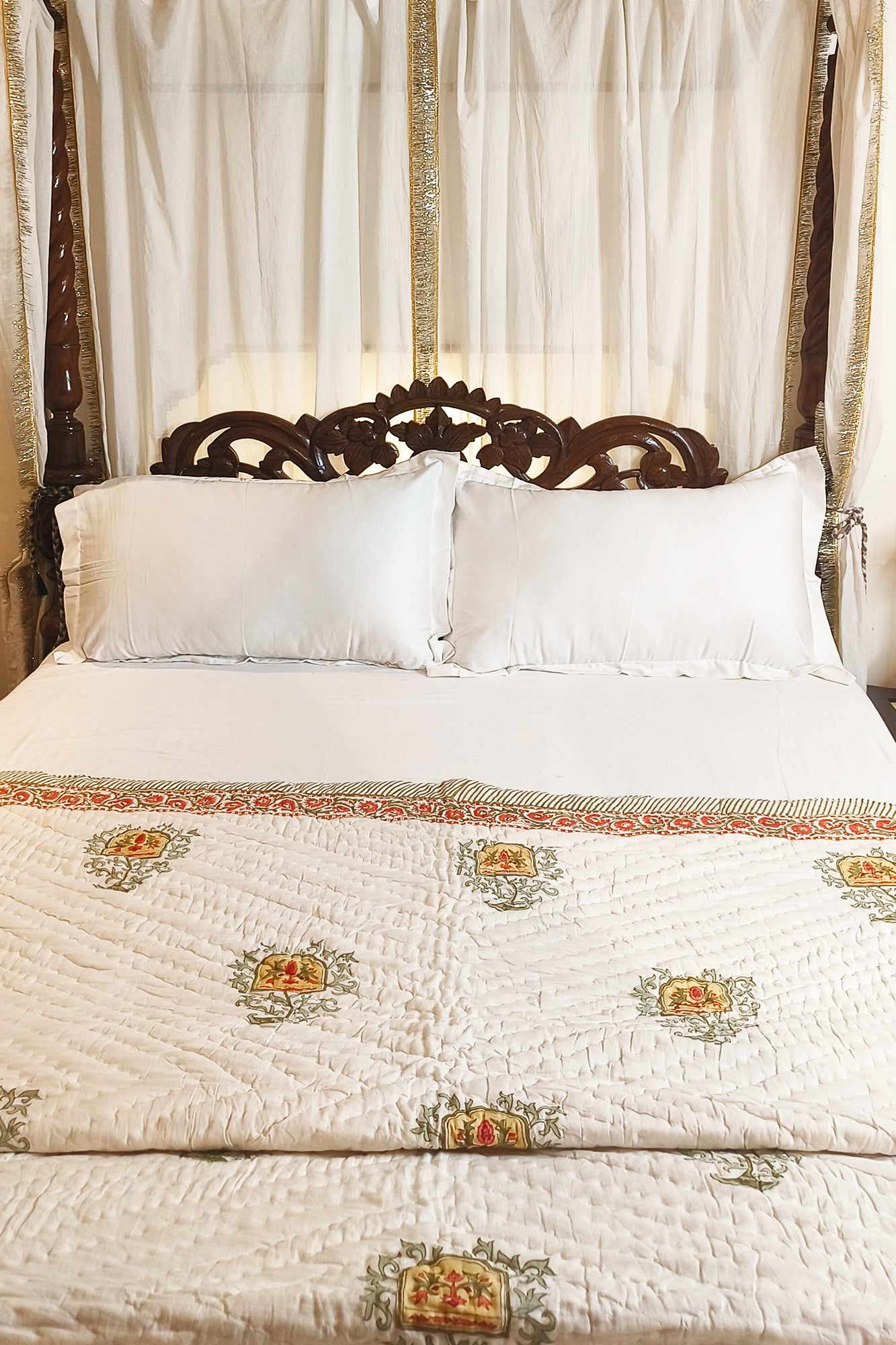 Shahi Guldaan Jaipuri Razai