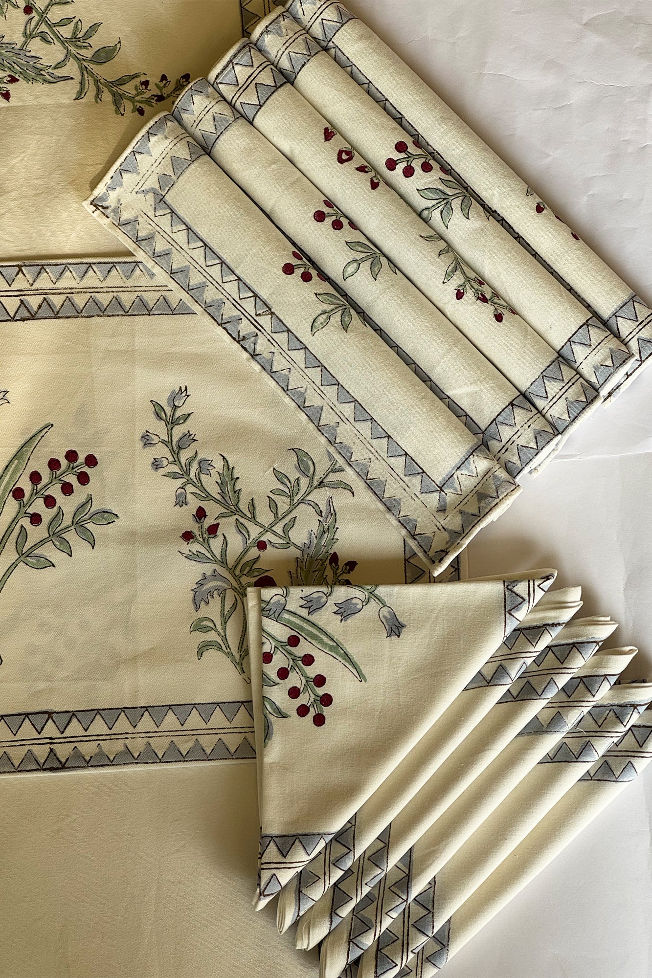 Pomegranate Jaal Placemat Set of 13