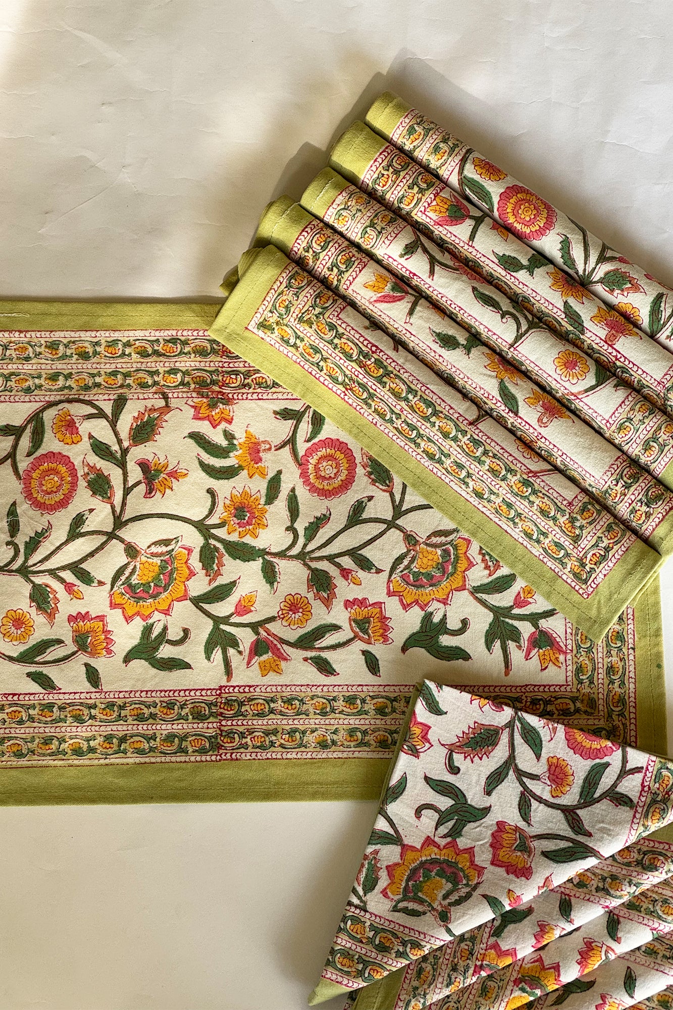 VineVeil Placemat Set of 12