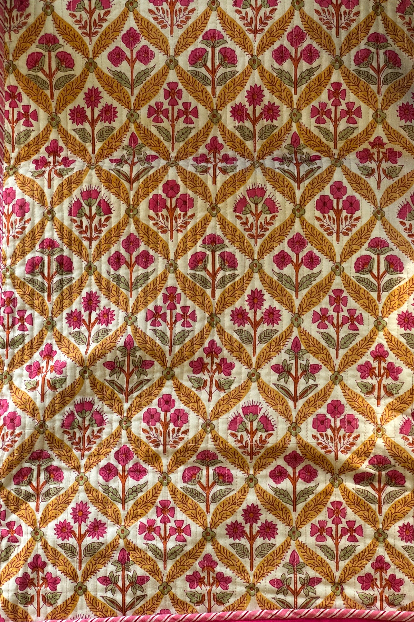 Pink City Jaal Quilted Reversible Placemat Set of 7