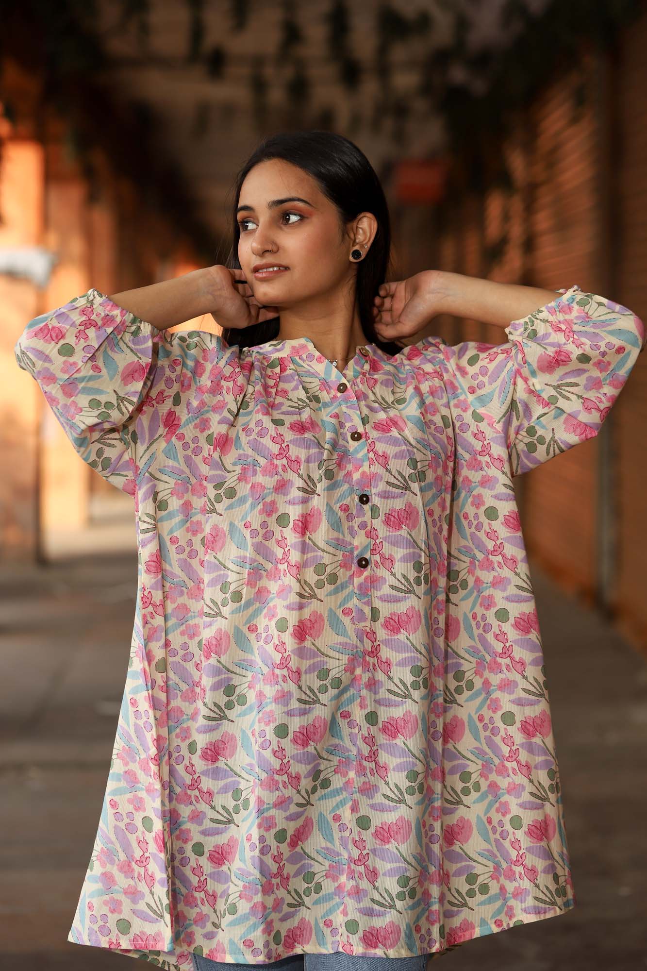 Top Women Gather Mallika Floral Jaal