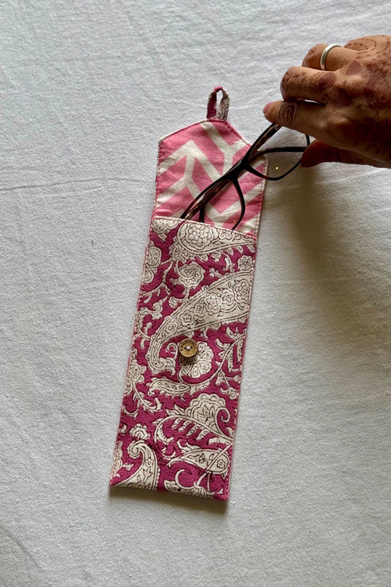 Pink Paisley Specs Cover