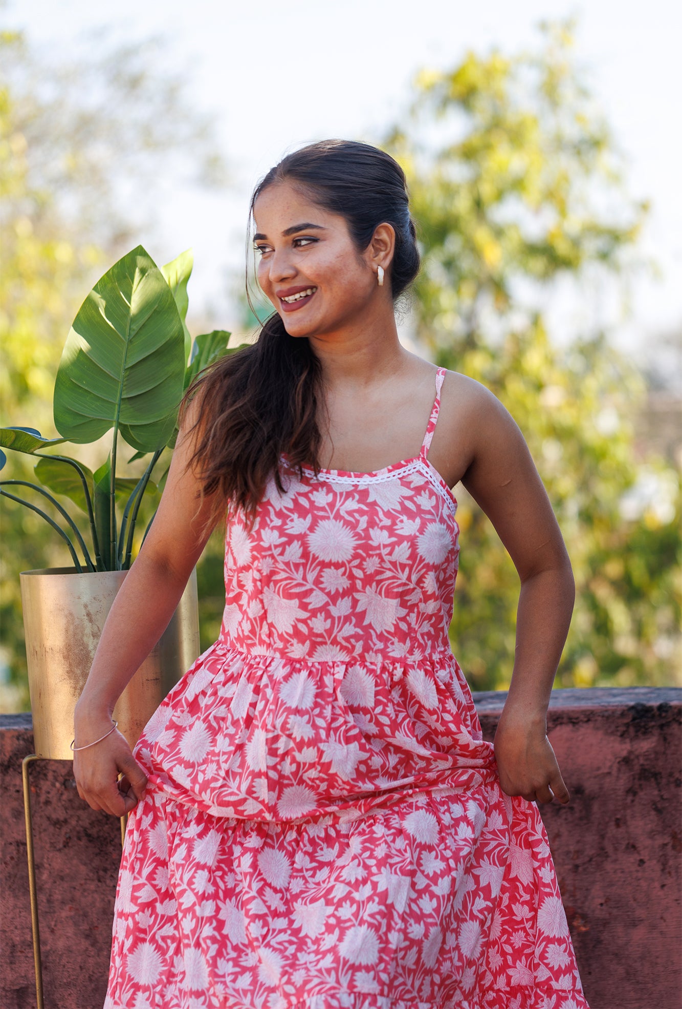 Gulabi Jaal Strep Dress