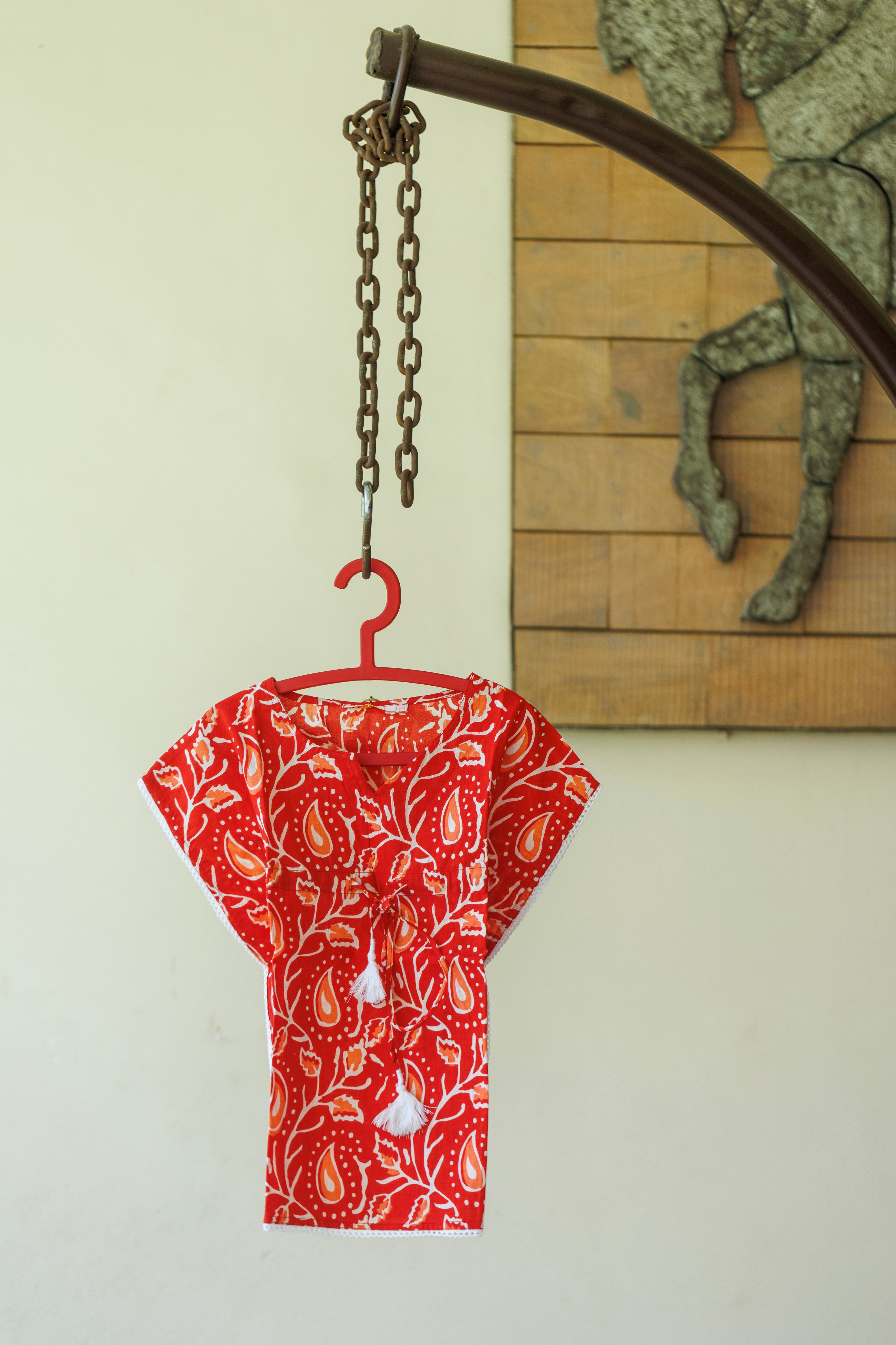 Kaftan Girl Red Paisley