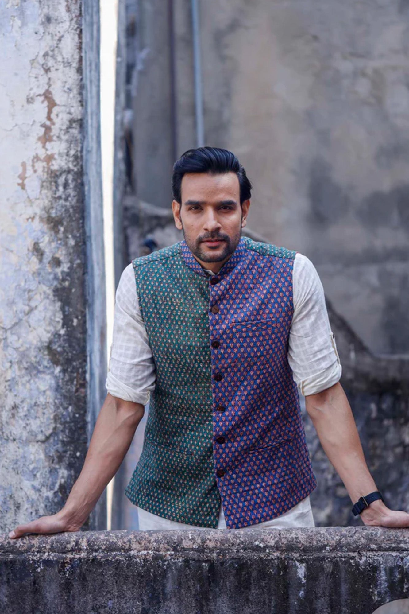 Tinny Flower Nehru Jacket