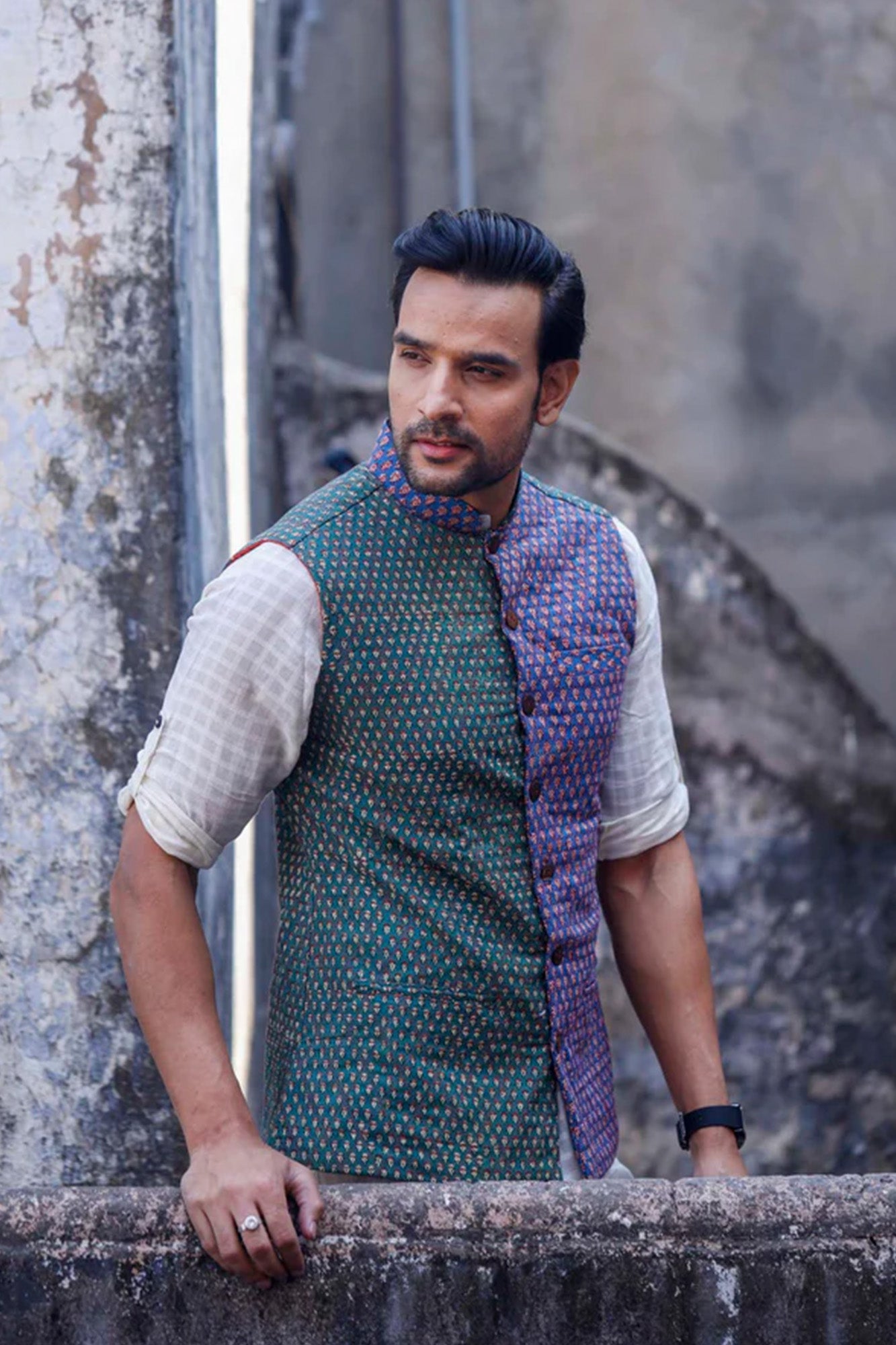 Tinny Flower Nehru Jacket