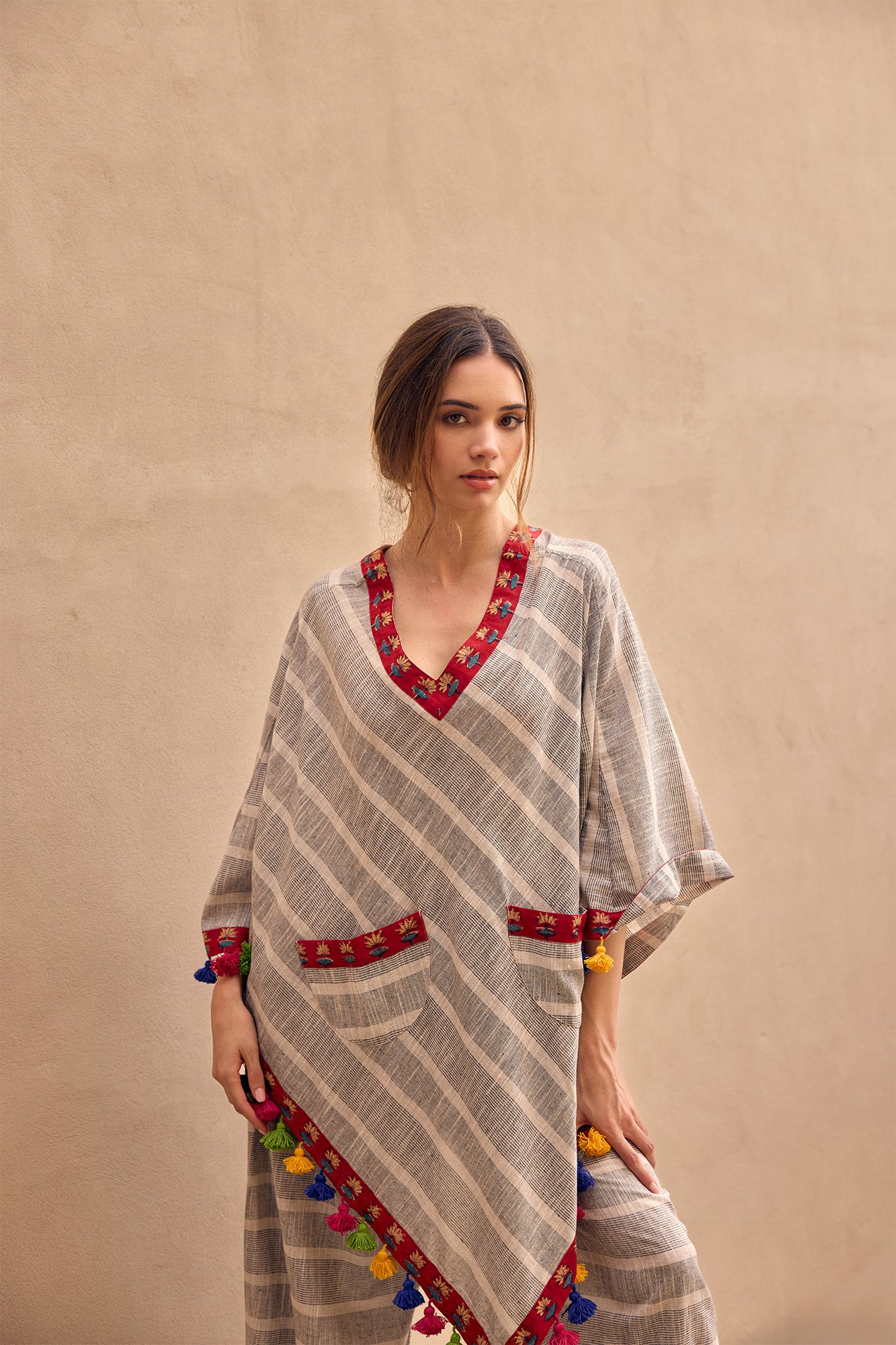 Nomad line The weavers muse cord set