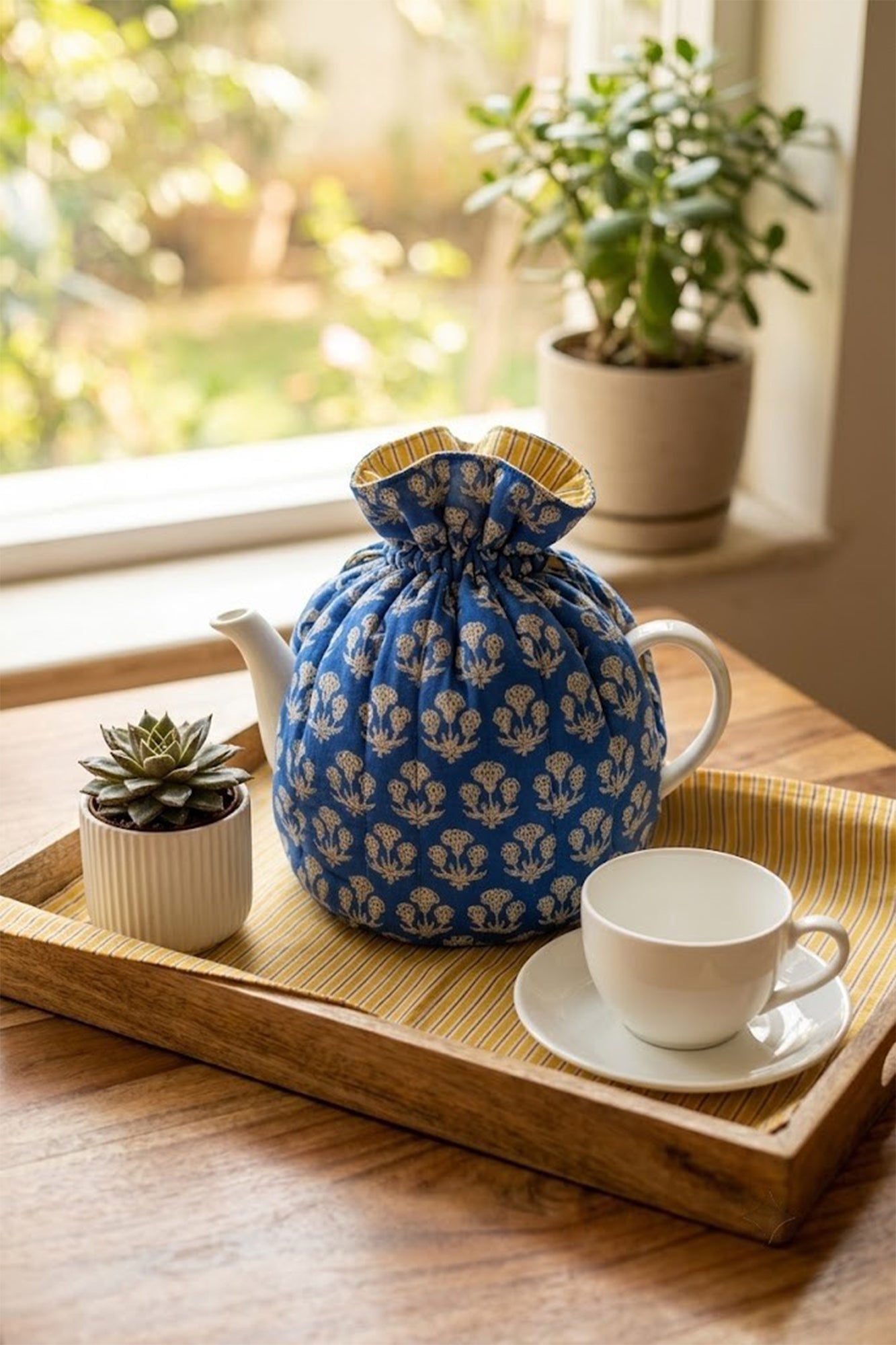 Robin Blue Tea Cozy Set