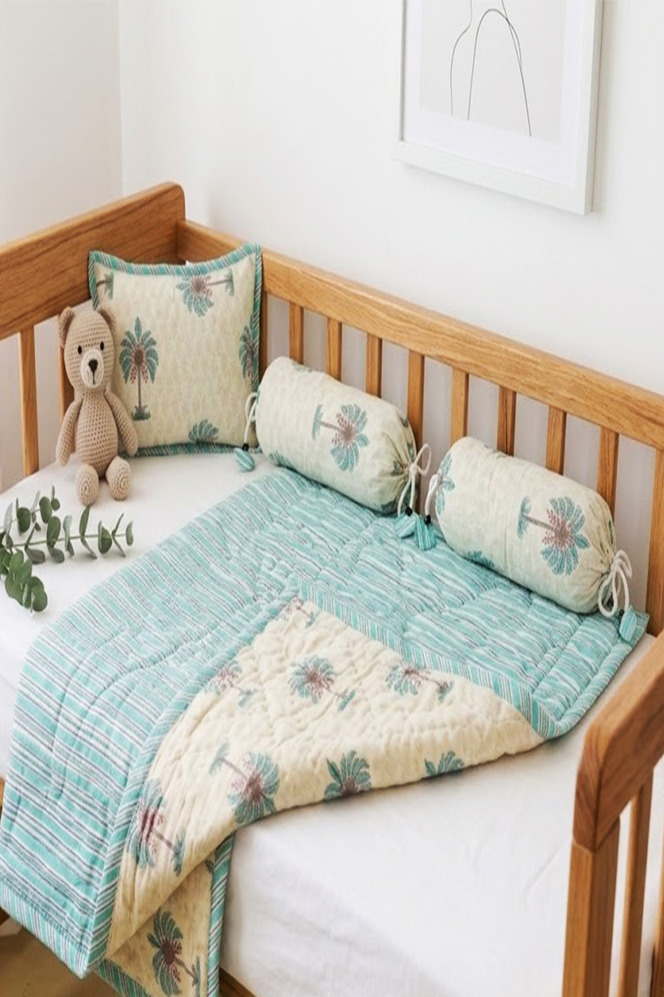 Green Palm Bed Set