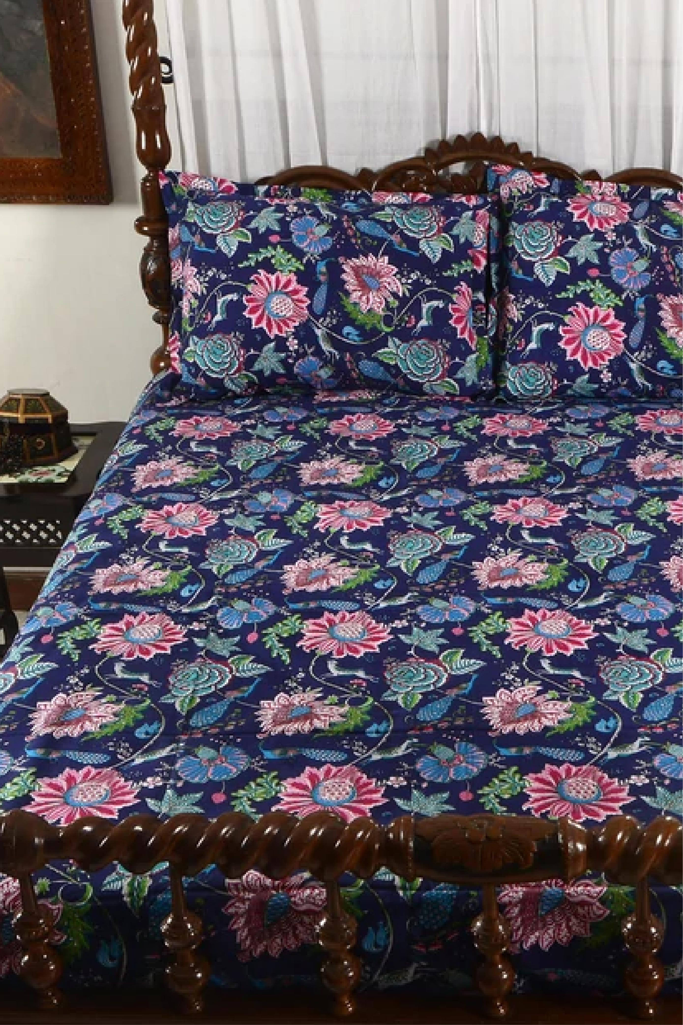 Blue Marigold - Bed Sheet