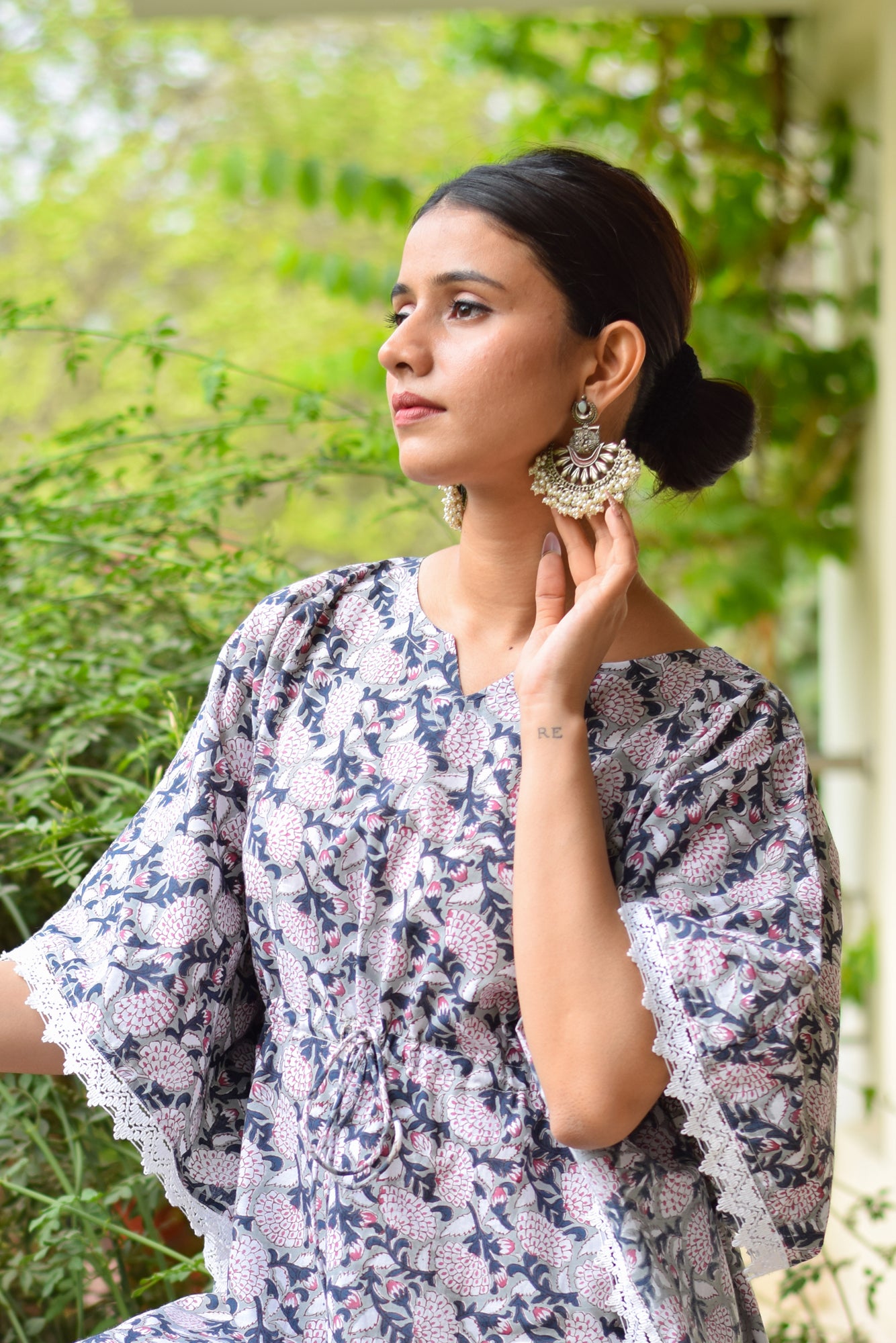 Women Smocky Zinnia Short Kaftan