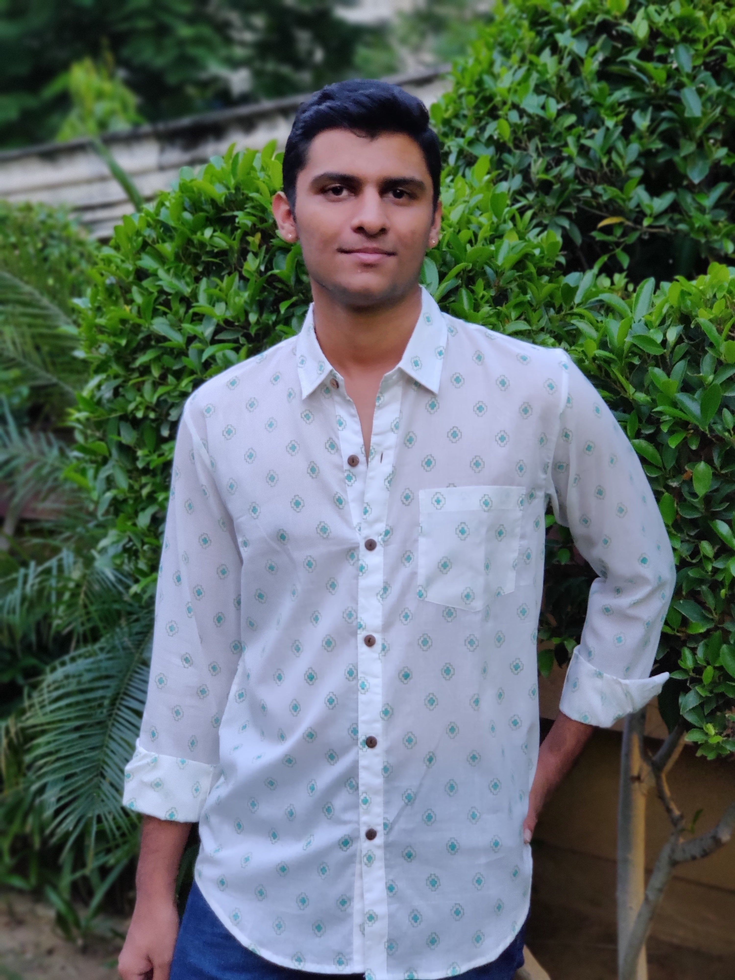 Men Full Sleeve Shirt Geometric green