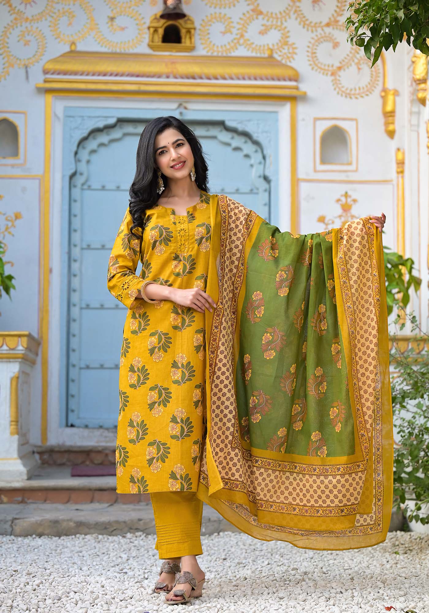 Kurta set of 2 Women Shamiyana