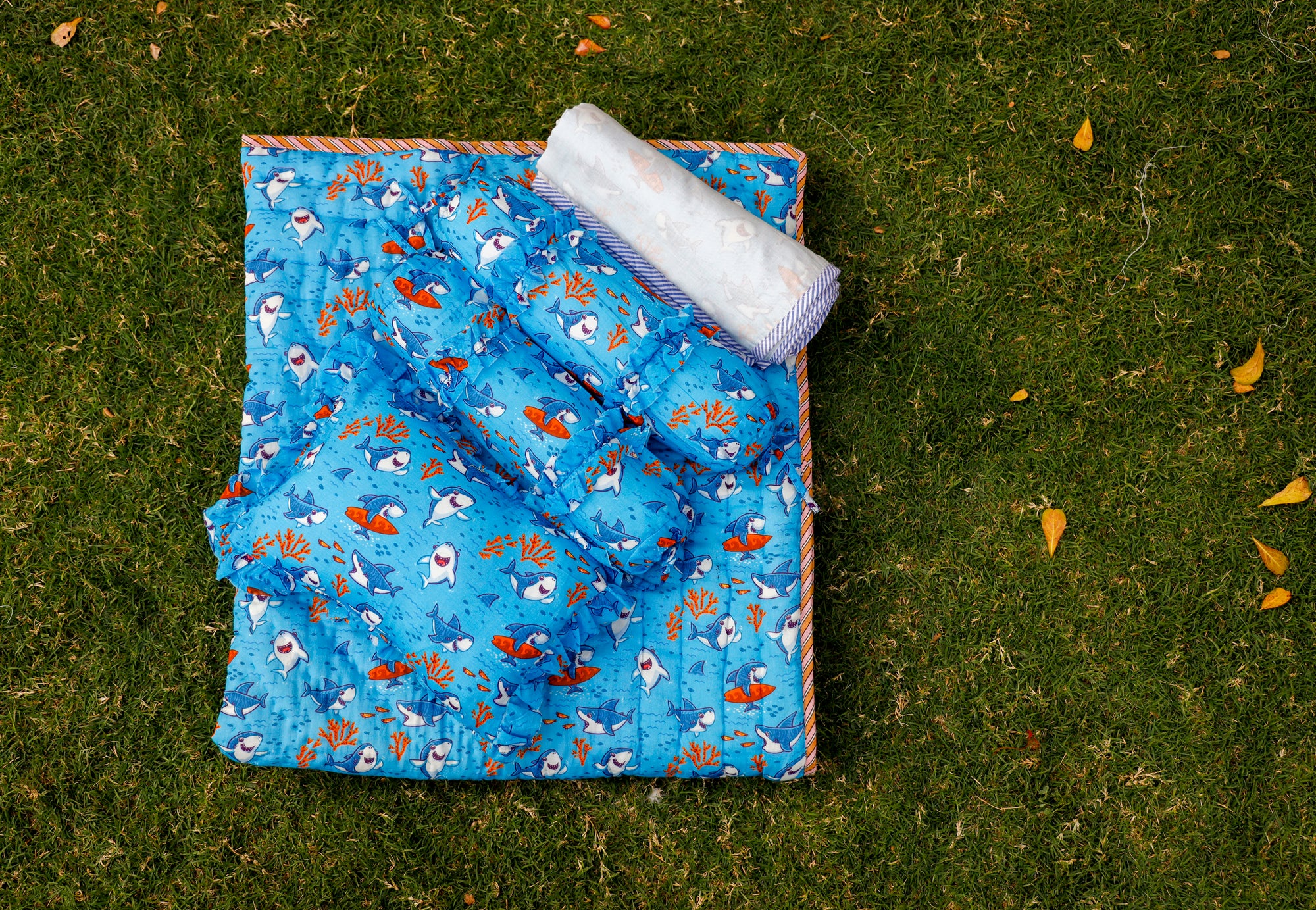 Bed Set Infant Dolphin Blue