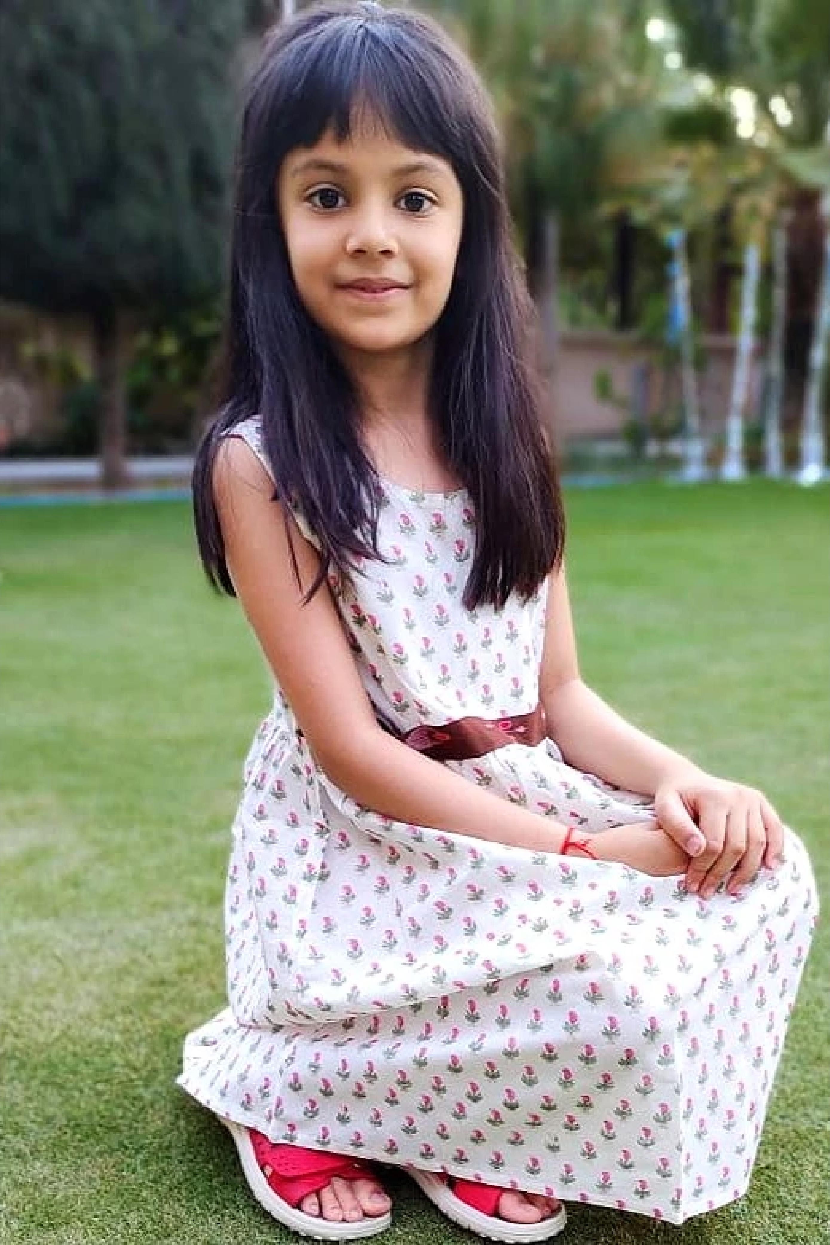 Girl Pink Buti Sleeveless Frock